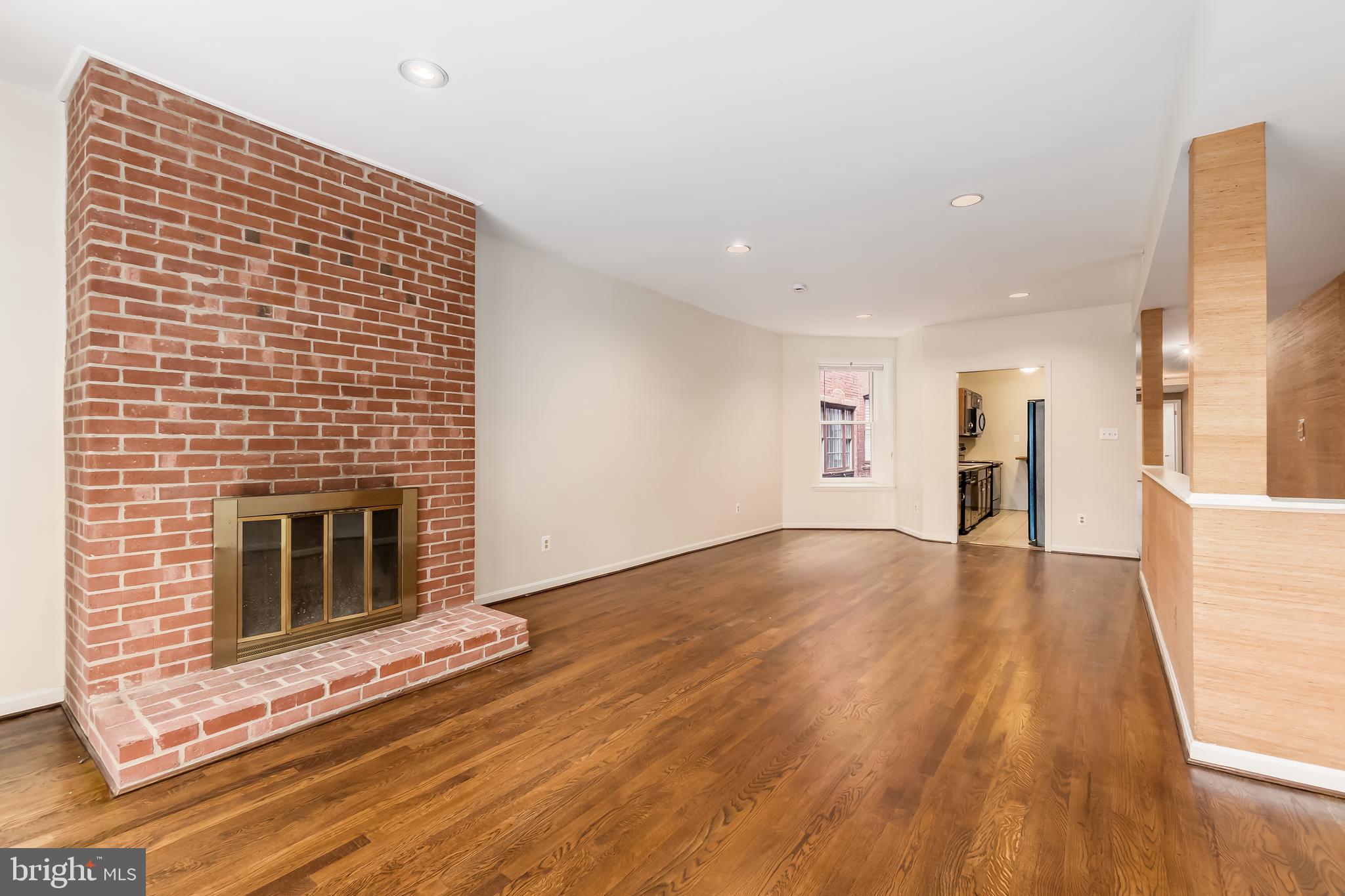 127 11TH STREET NE C