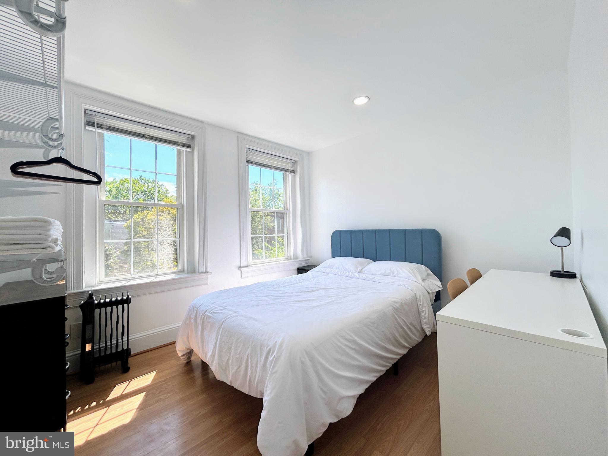 1544 INDEPENDENCE AVENUE SE 3