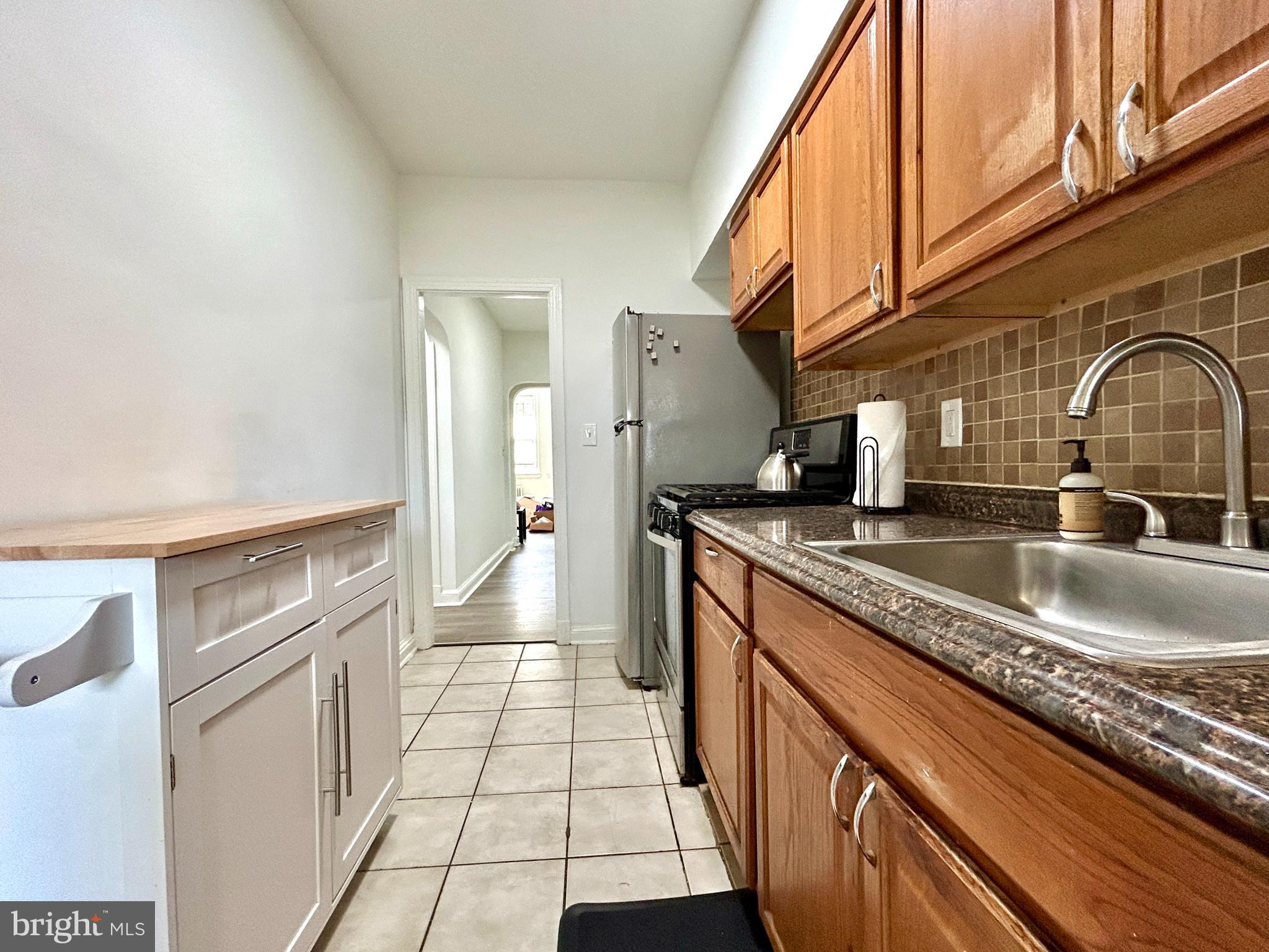 446 MELLON STREET SE 2