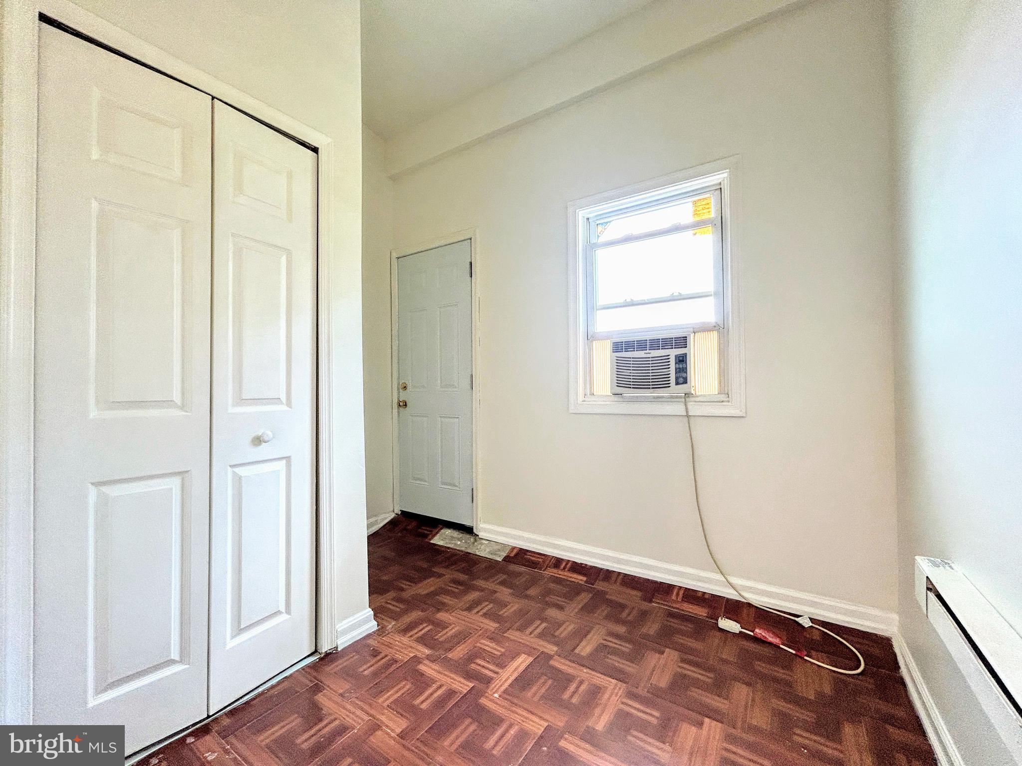 446 MELLON STREET SE 4