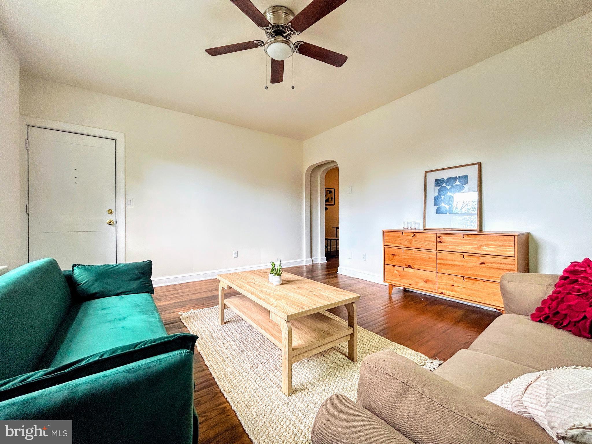 446 MELLON STREET SE 4