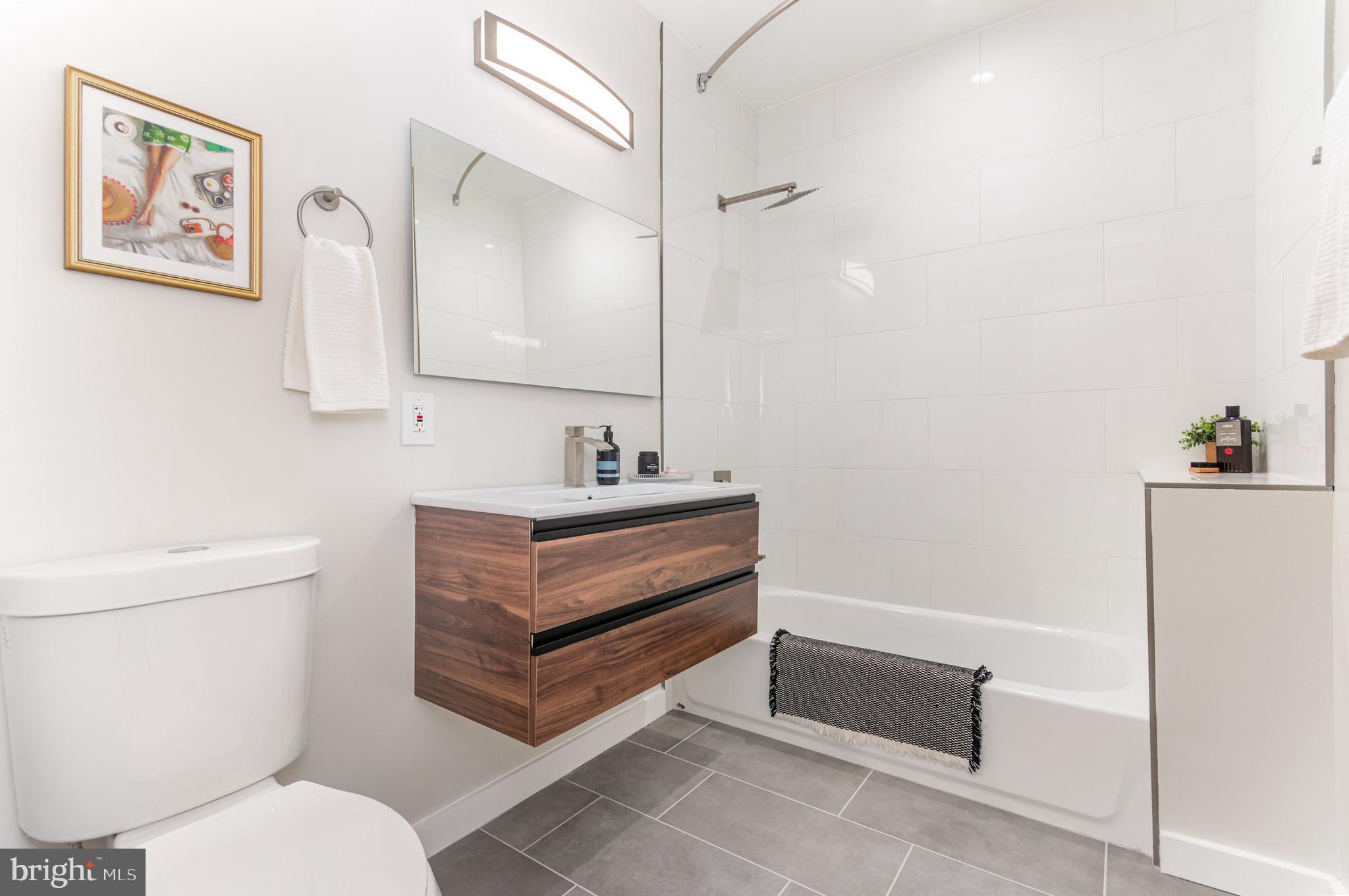 2116 4TH STREET NE C