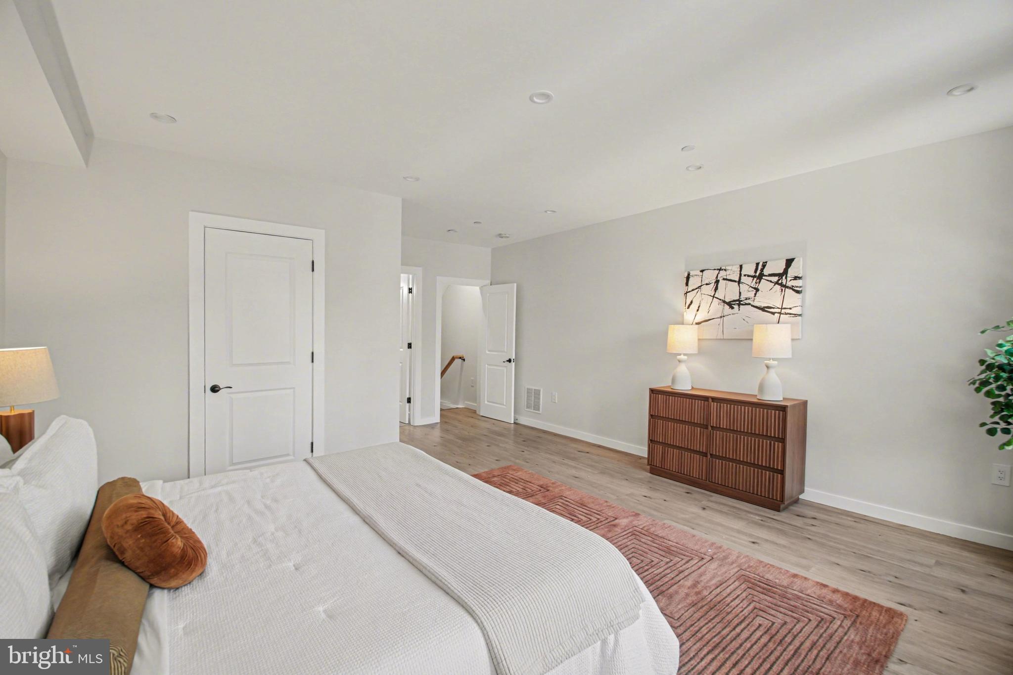 2116 4TH STREET NE C