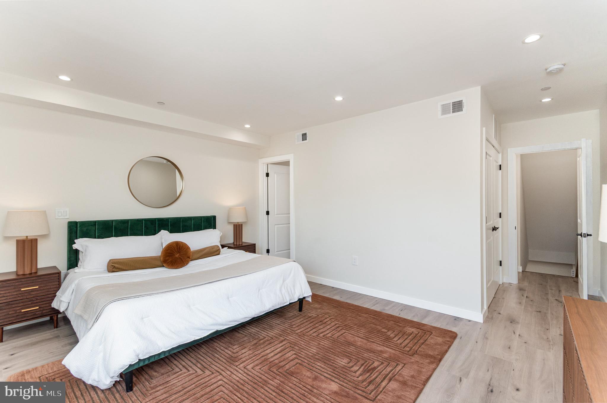 2116 4TH STREET NE C