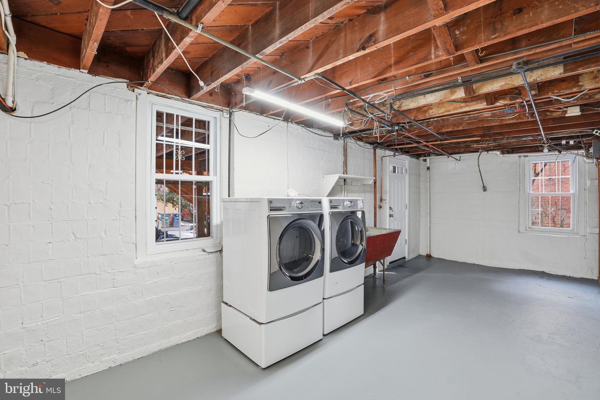 3609 JENIFER STREET NW