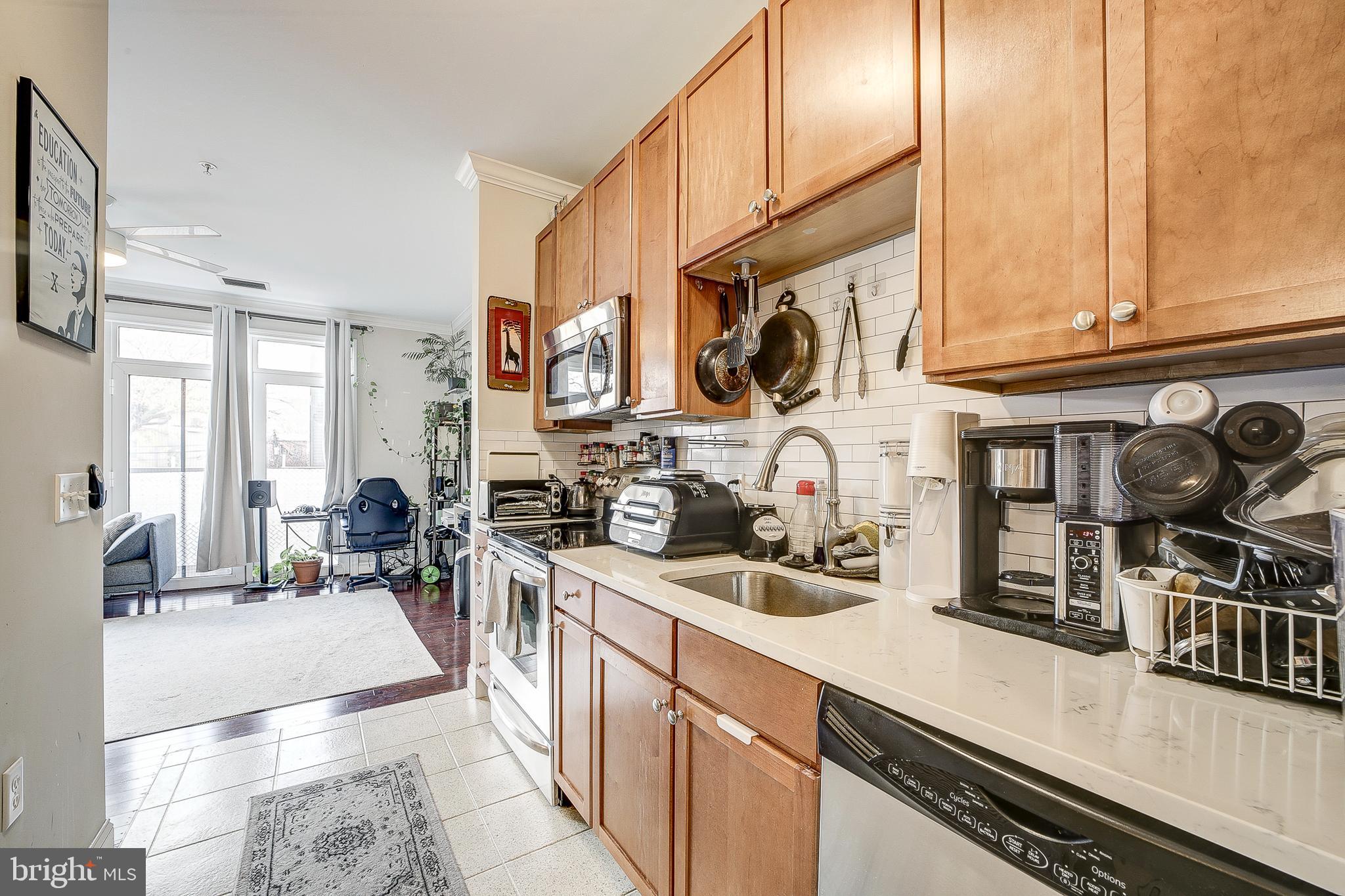 1391 PENNSYLVANIA AVENUE SE 253
