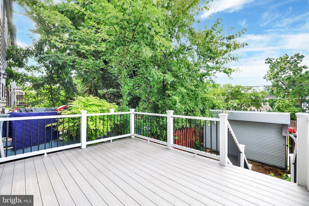 623 LONGFELLOW STREET NW