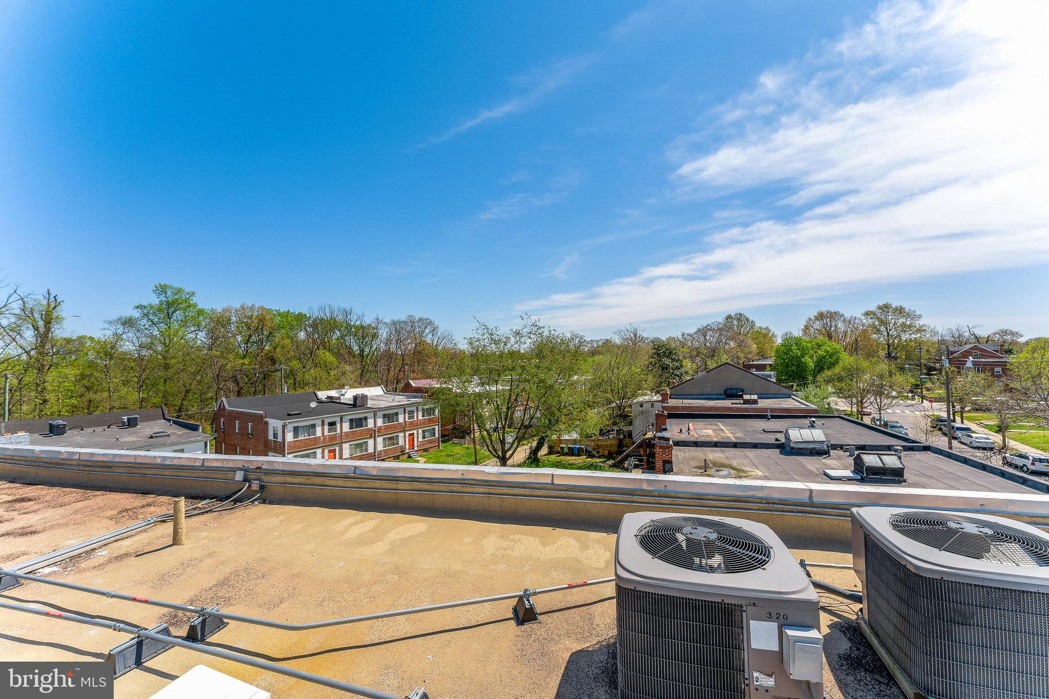 212 OAKWOOD STREET SE 322