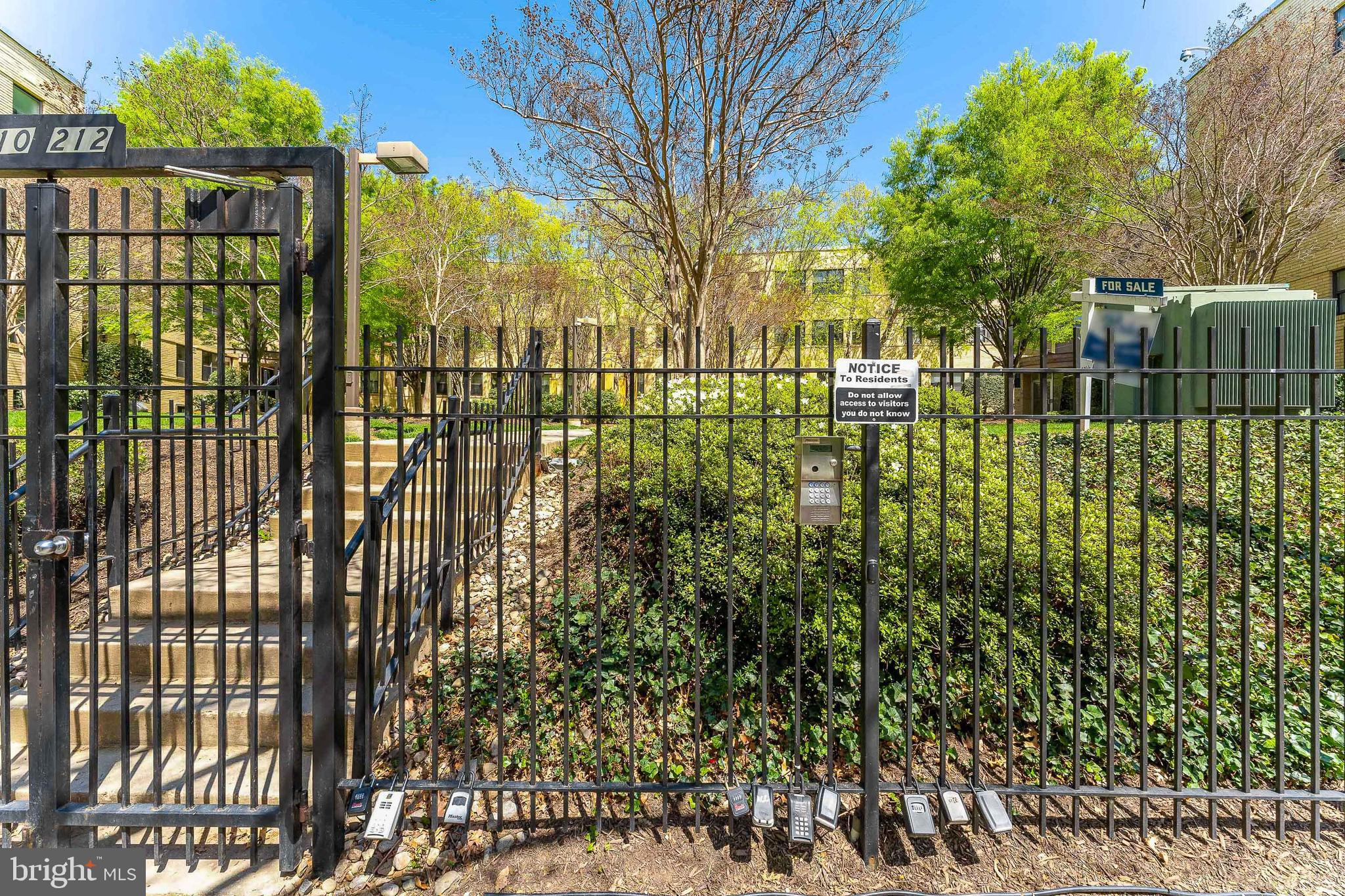 212 OAKWOOD STREET SE 322