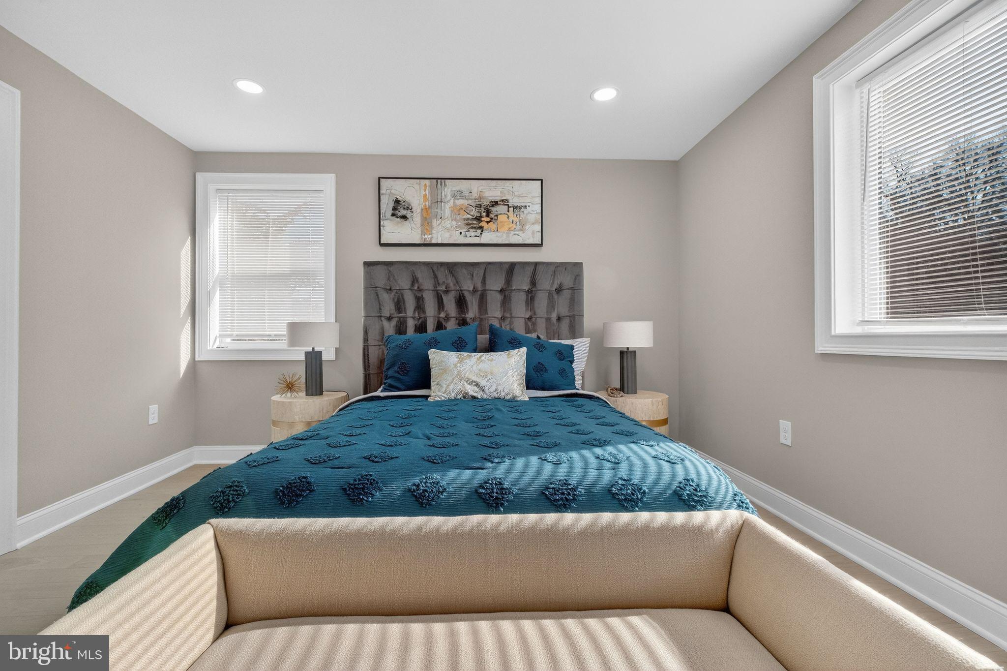 3151 NEWTON STREET NE