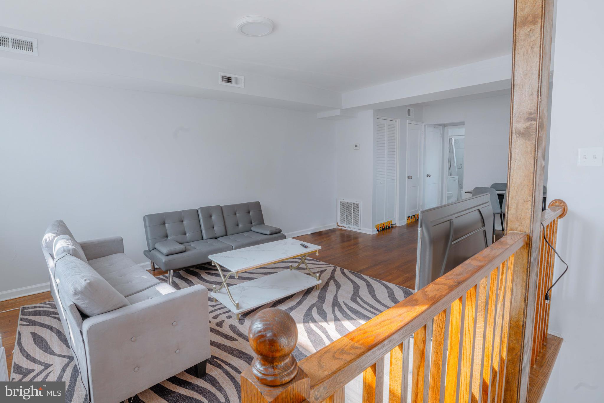 32 Varnum St NE VARNUM STREET NE