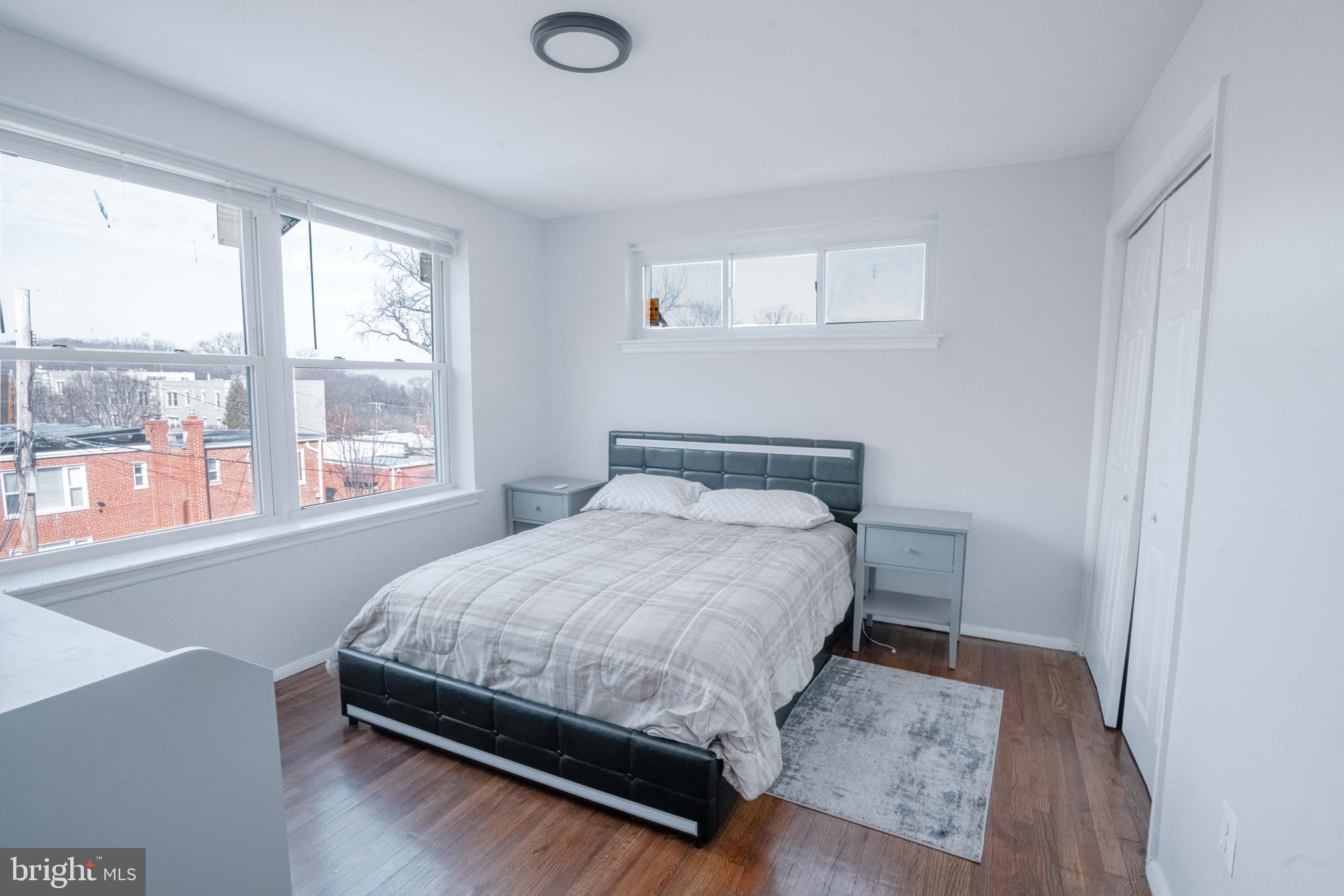 32 Varnum St NE VARNUM STREET NE