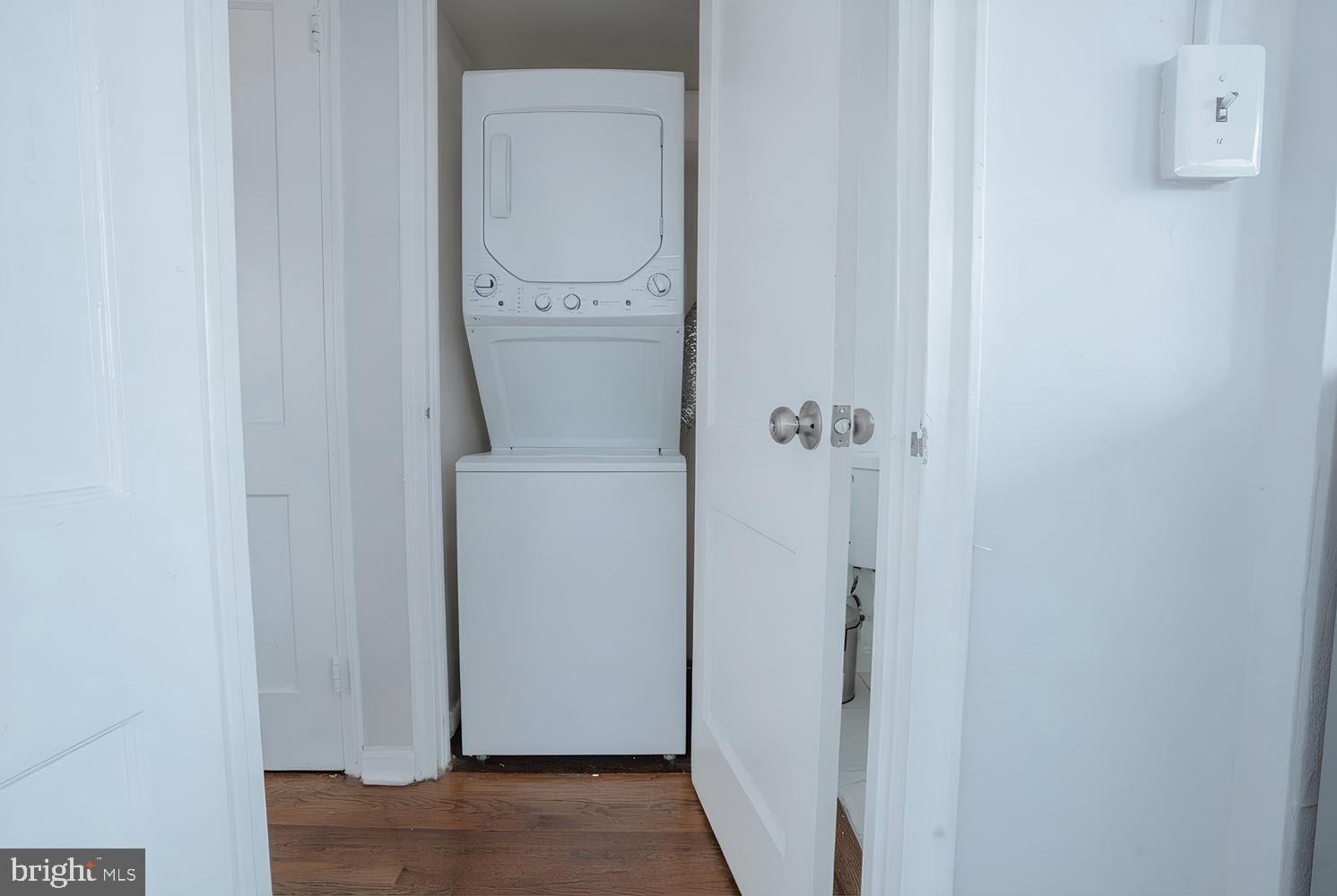 32 Varnum St NE VARNUM STREET NE