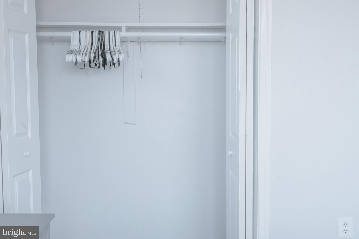 32 Varnum St NE VARNUM STREET NE