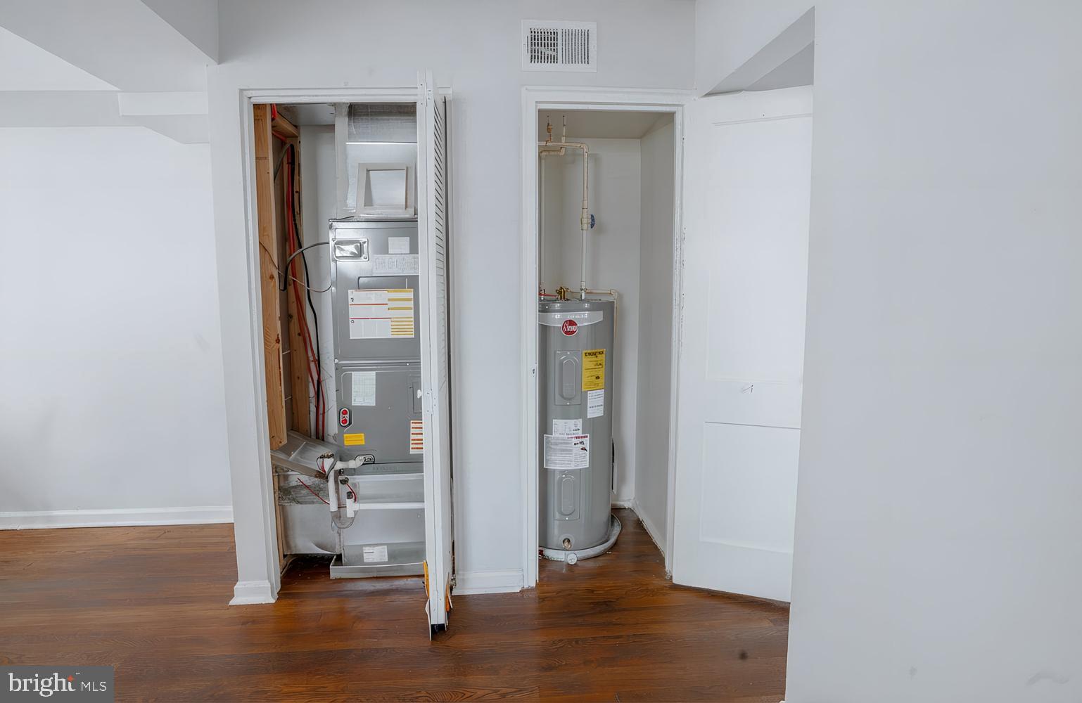 32 Varnum St NE VARNUM STREET NE