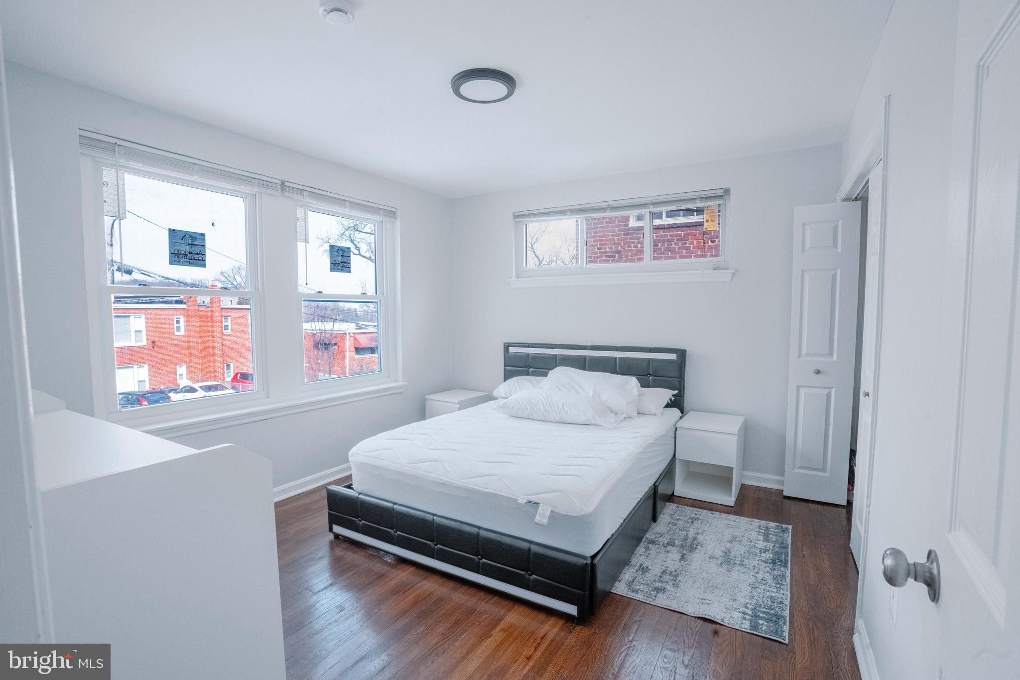 32 Varnum St NE VARNUM STREET NE