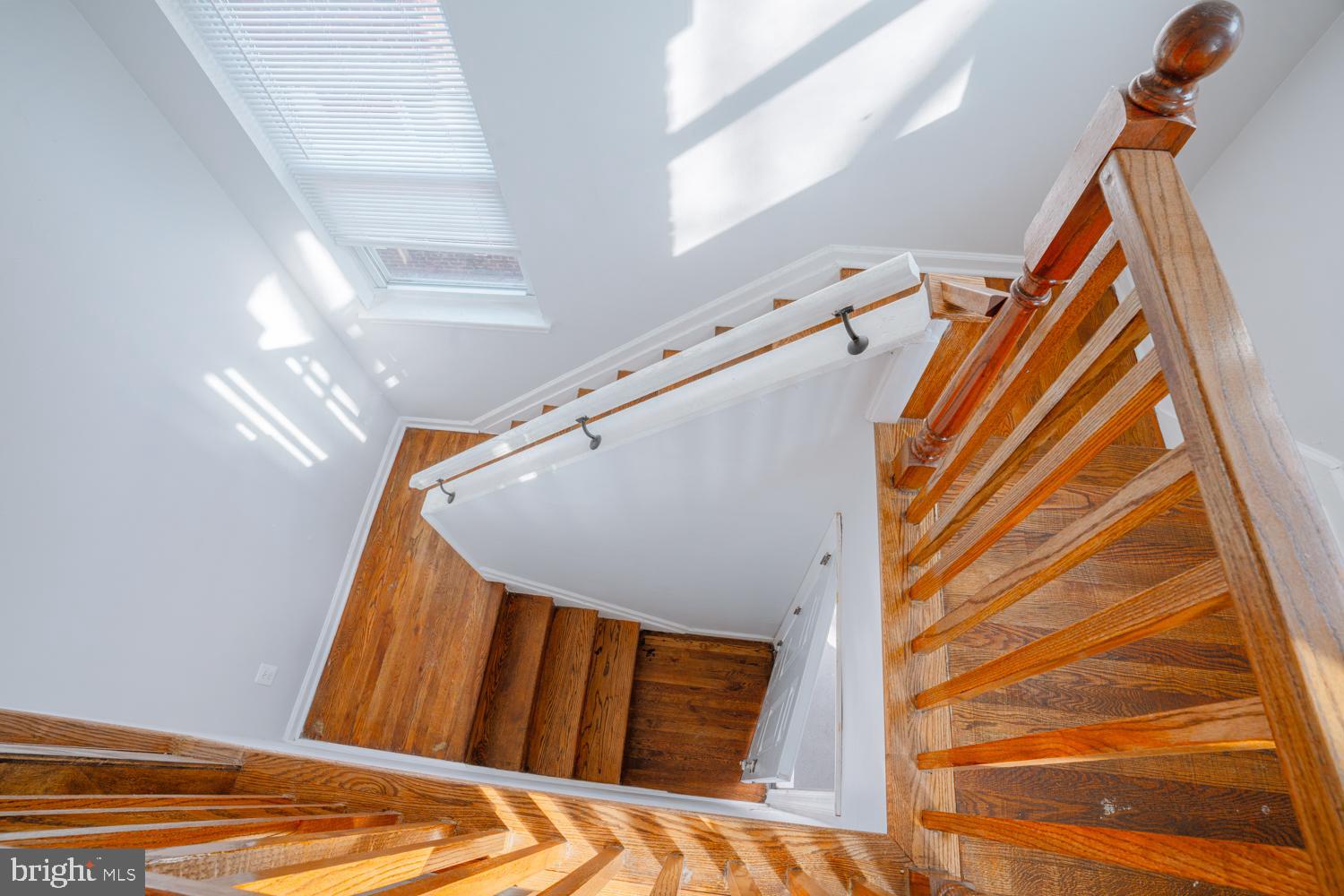 32 Varnum St NE VARNUM STREET NE