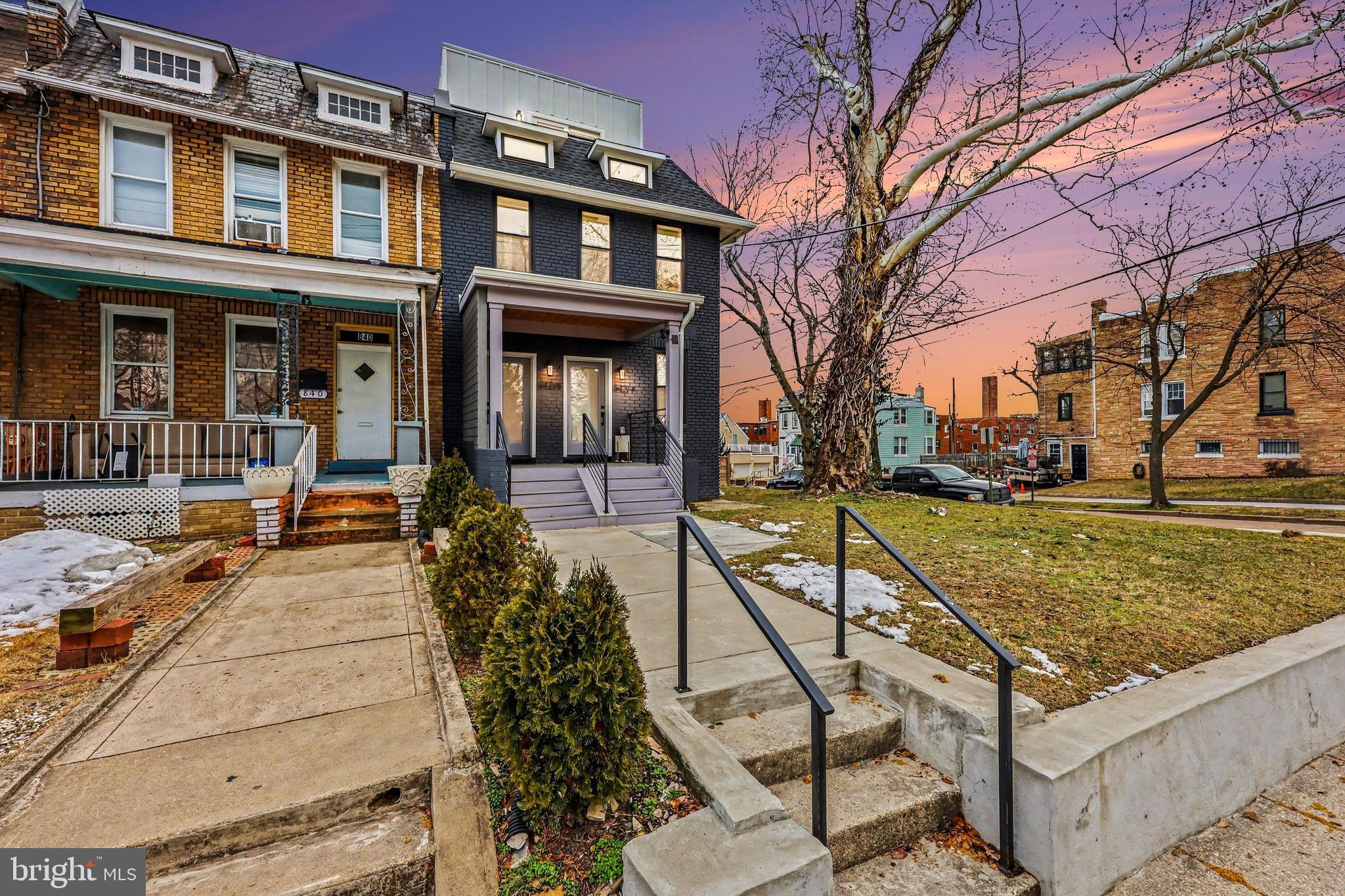 842 MADISON STREET NW 2