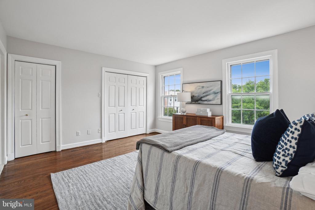 414 3RD STREET SE