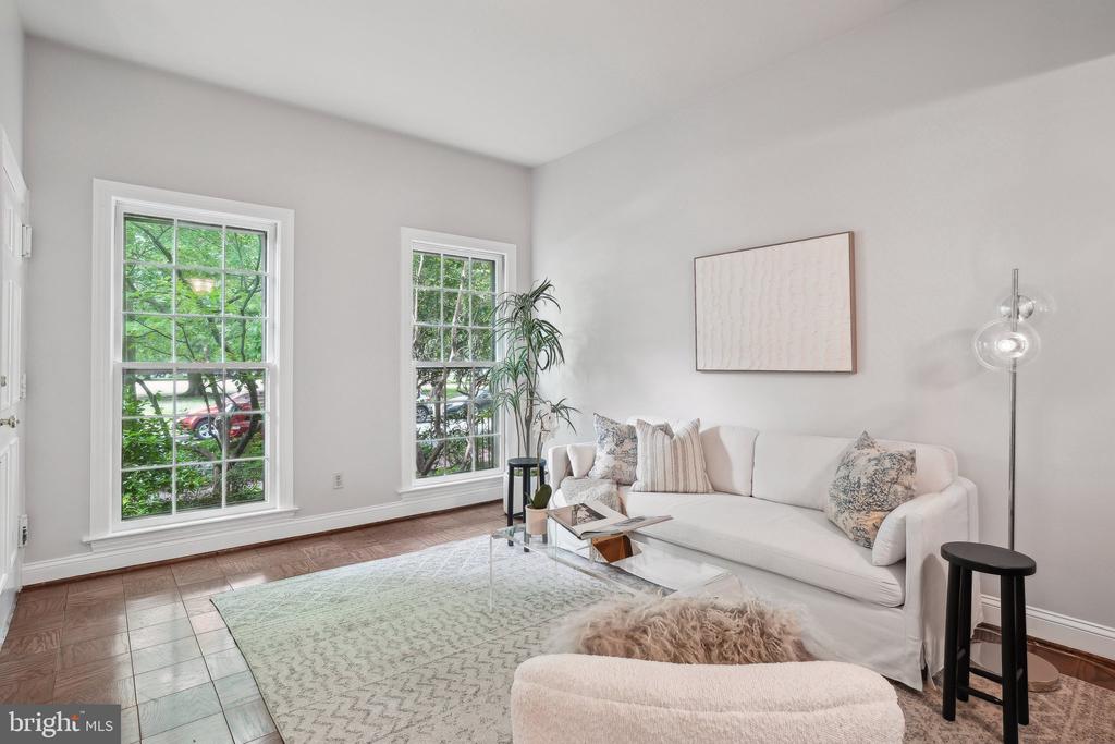 414 3RD STREET SE
