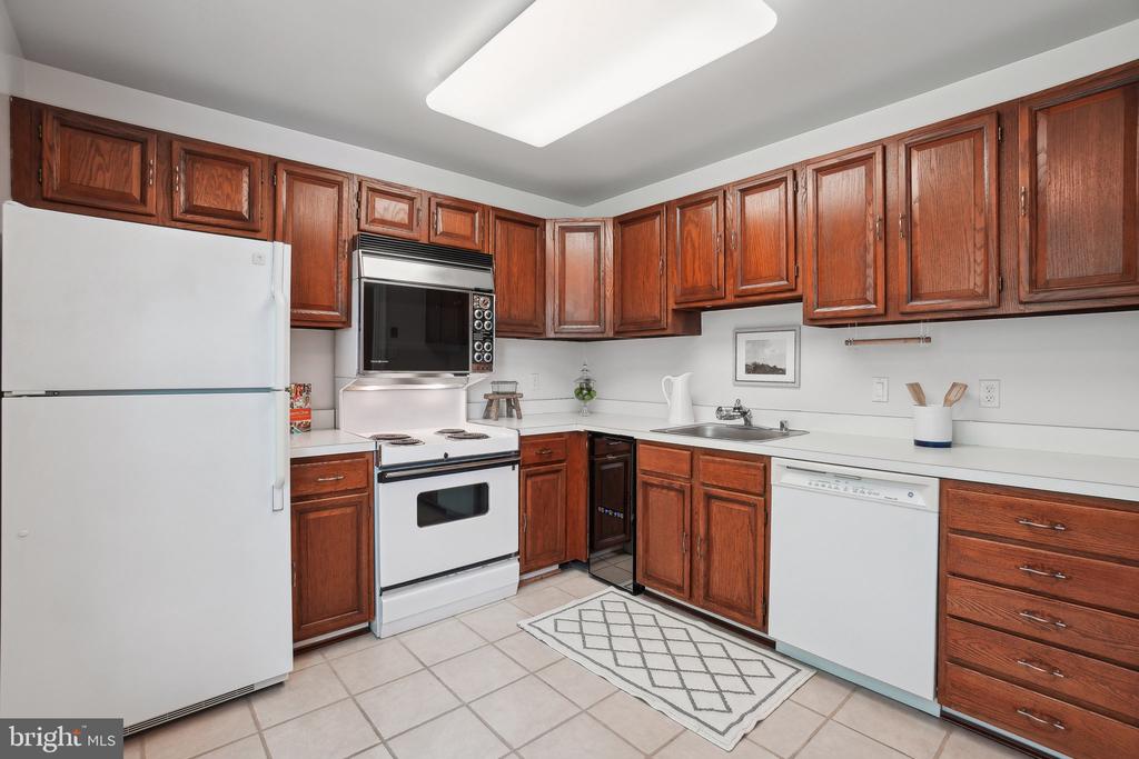 414 3RD STREET SE