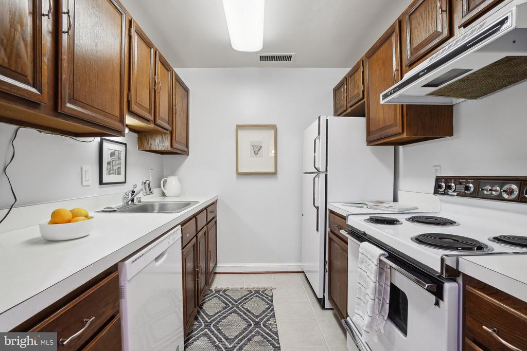 414 3RD STREET SE