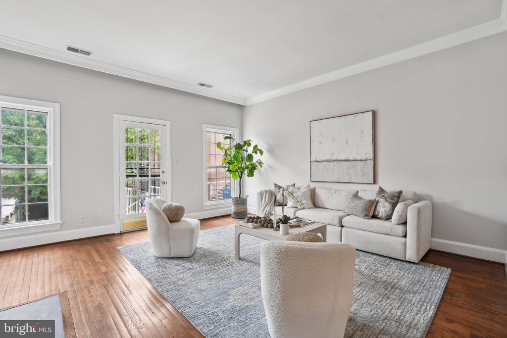 414 3RD STREET SE