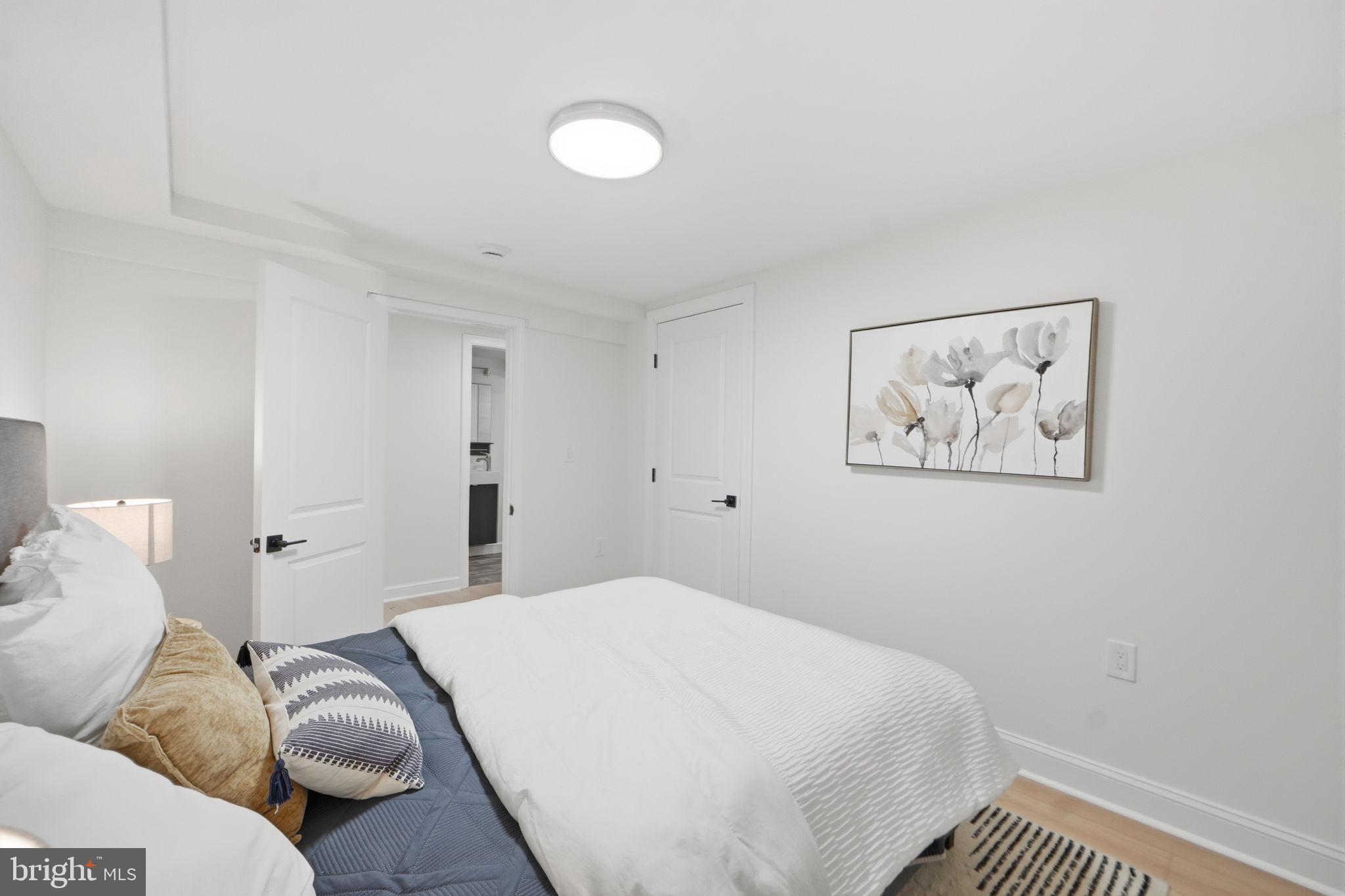 5520 NORTH CAPITOL STREET NW