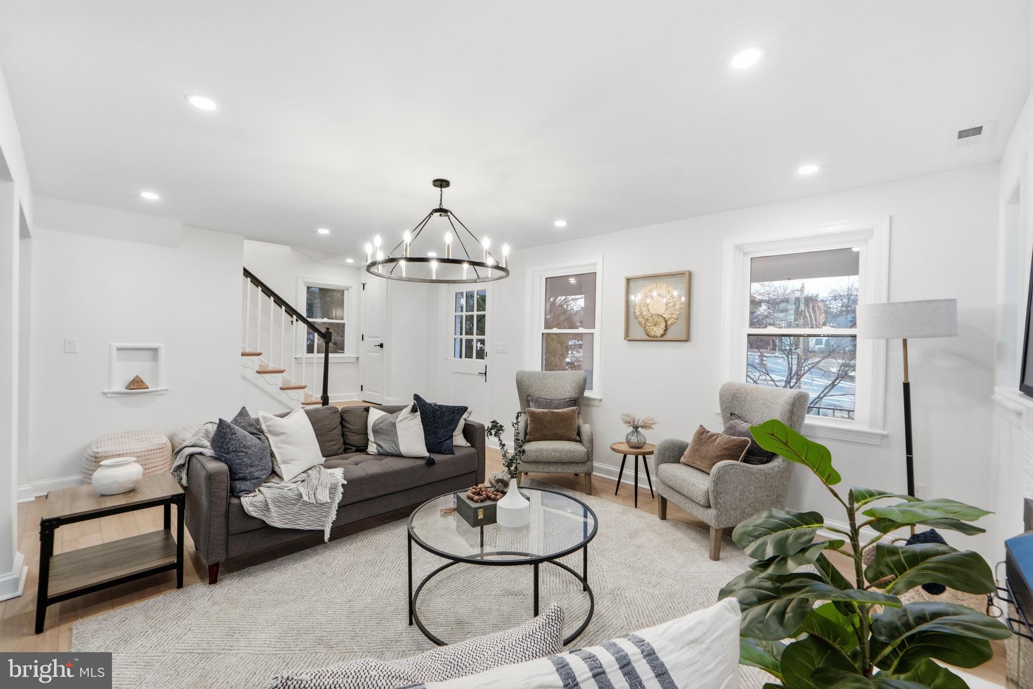 5520 NORTH CAPITOL STREET NW