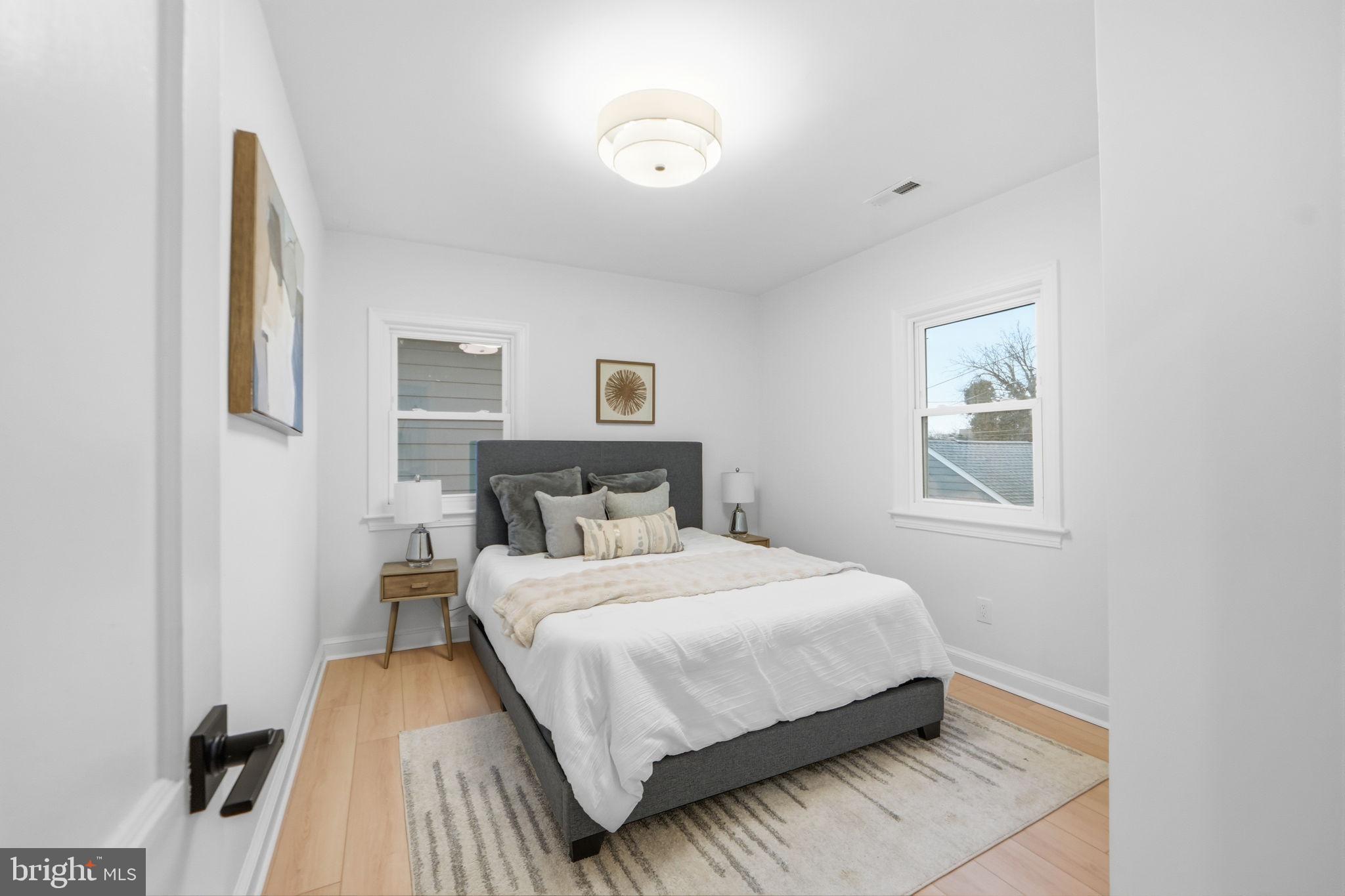 5520 NORTH CAPITOL STREET NW