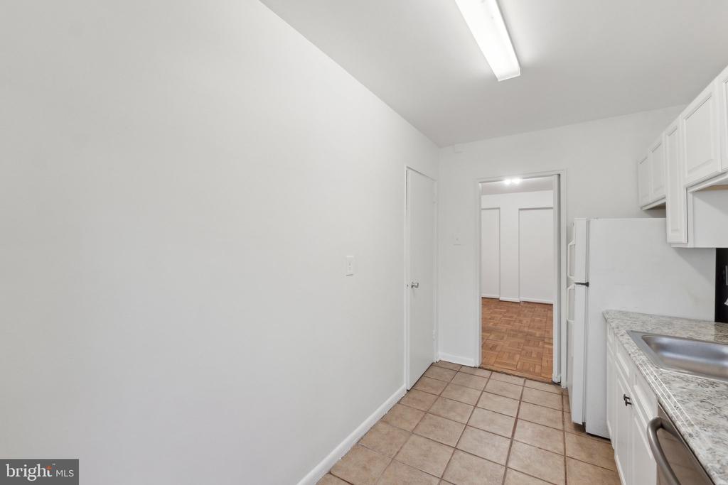 6445 LUZON AVENUE NW Unit: 109