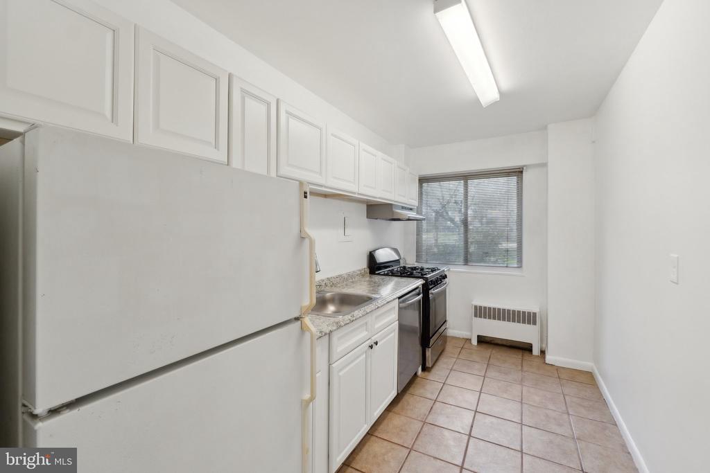 6445 LUZON AVENUE NW Unit: 109