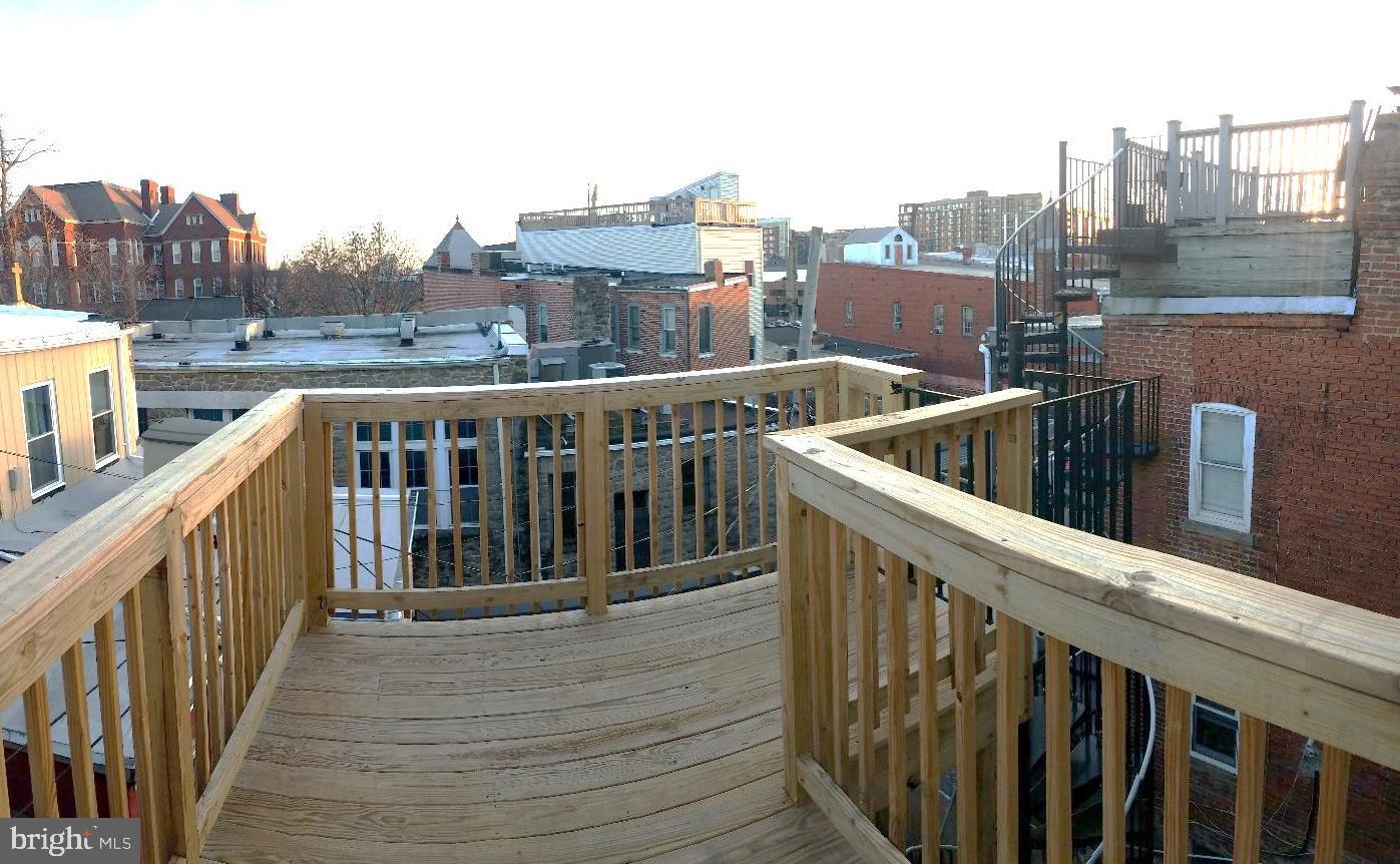 206 MORGAN STREET NW