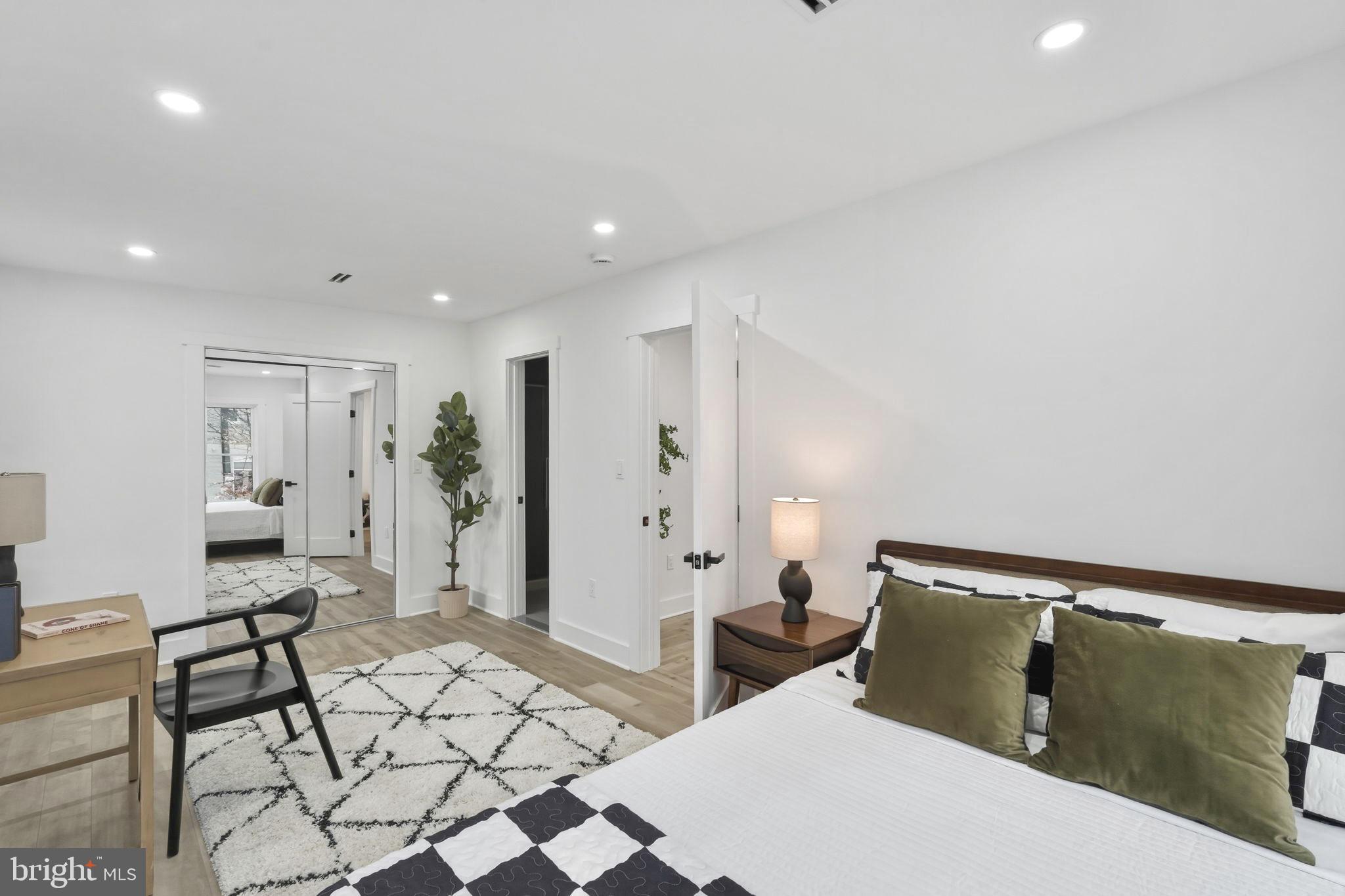 1355 LONGFELLOW STREET NW