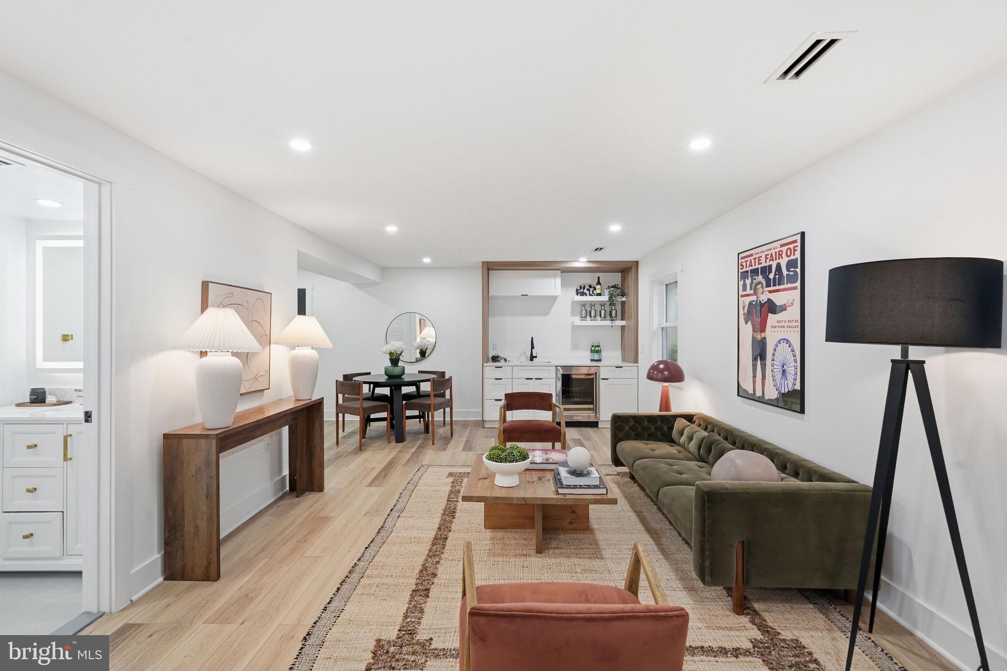 1355 LONGFELLOW STREET NW