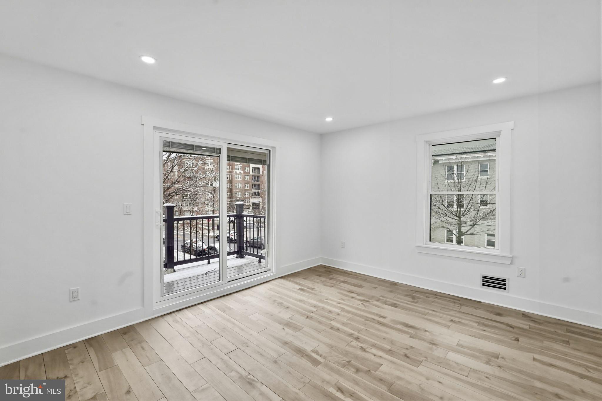 1355 LONGFELLOW STREET NW