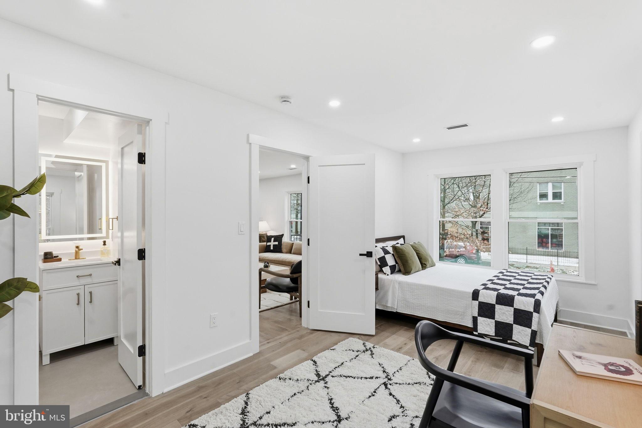 1355 LONGFELLOW STREET NW