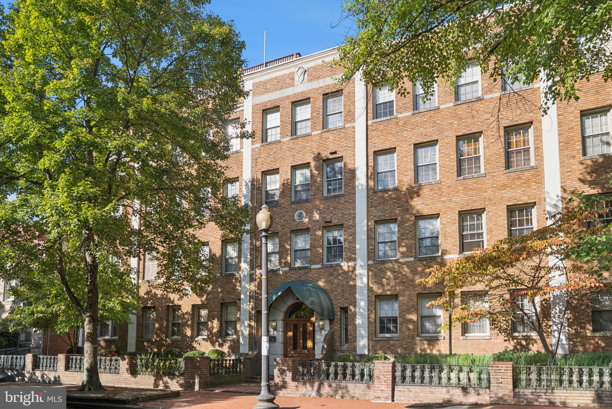 18 9TH STREET NE 307