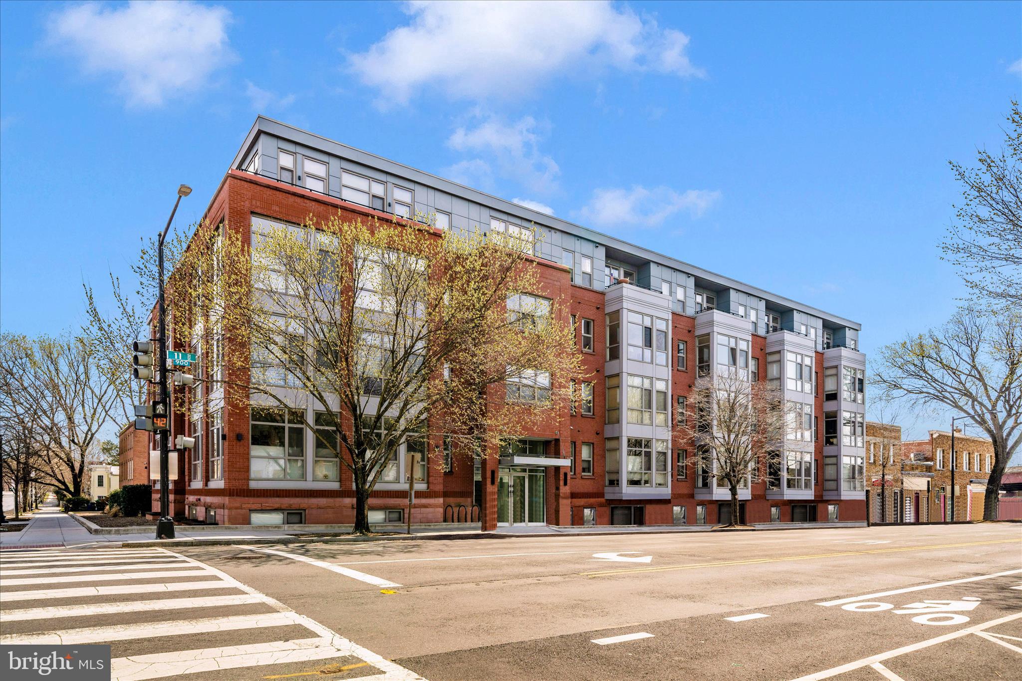 900 11TH STREET SE 203