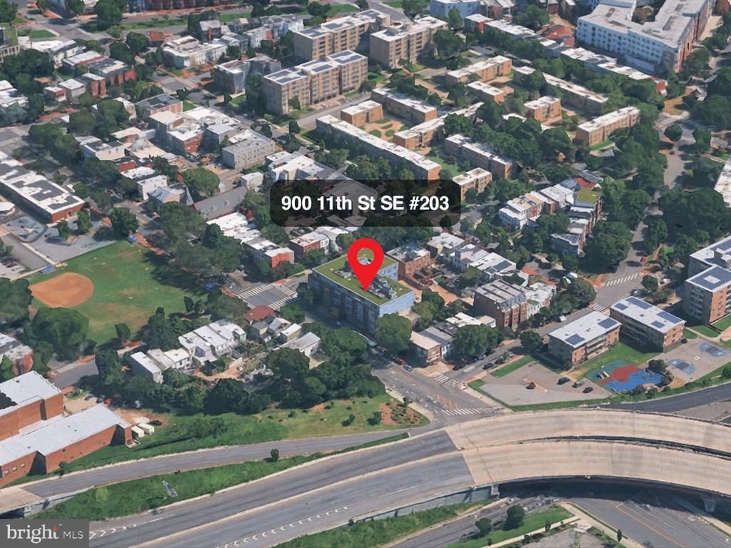 900 11TH STREET SE 203