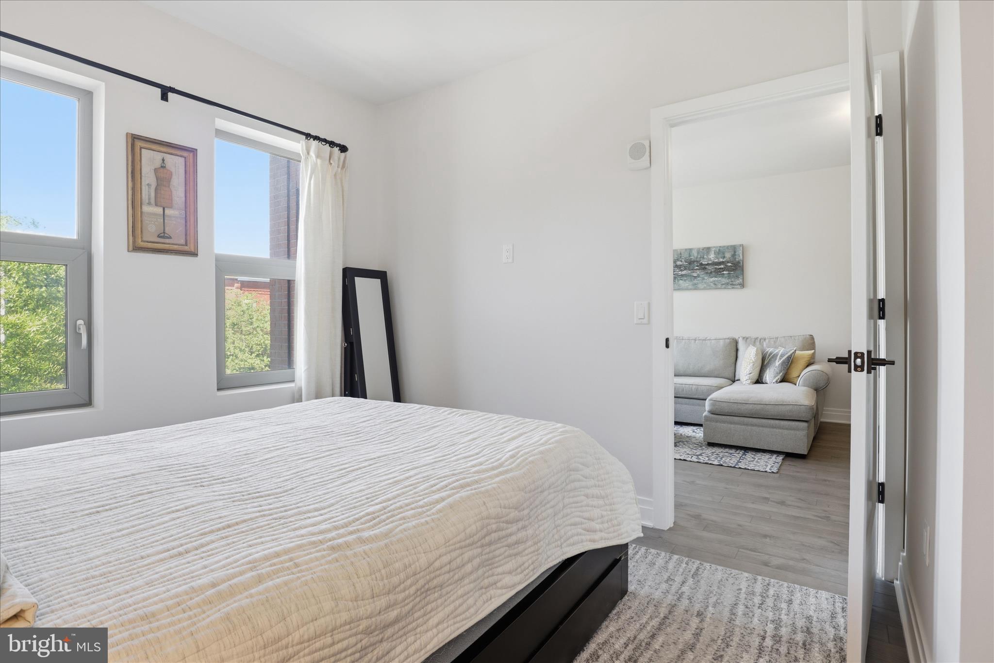 900 11TH STREET SE 203