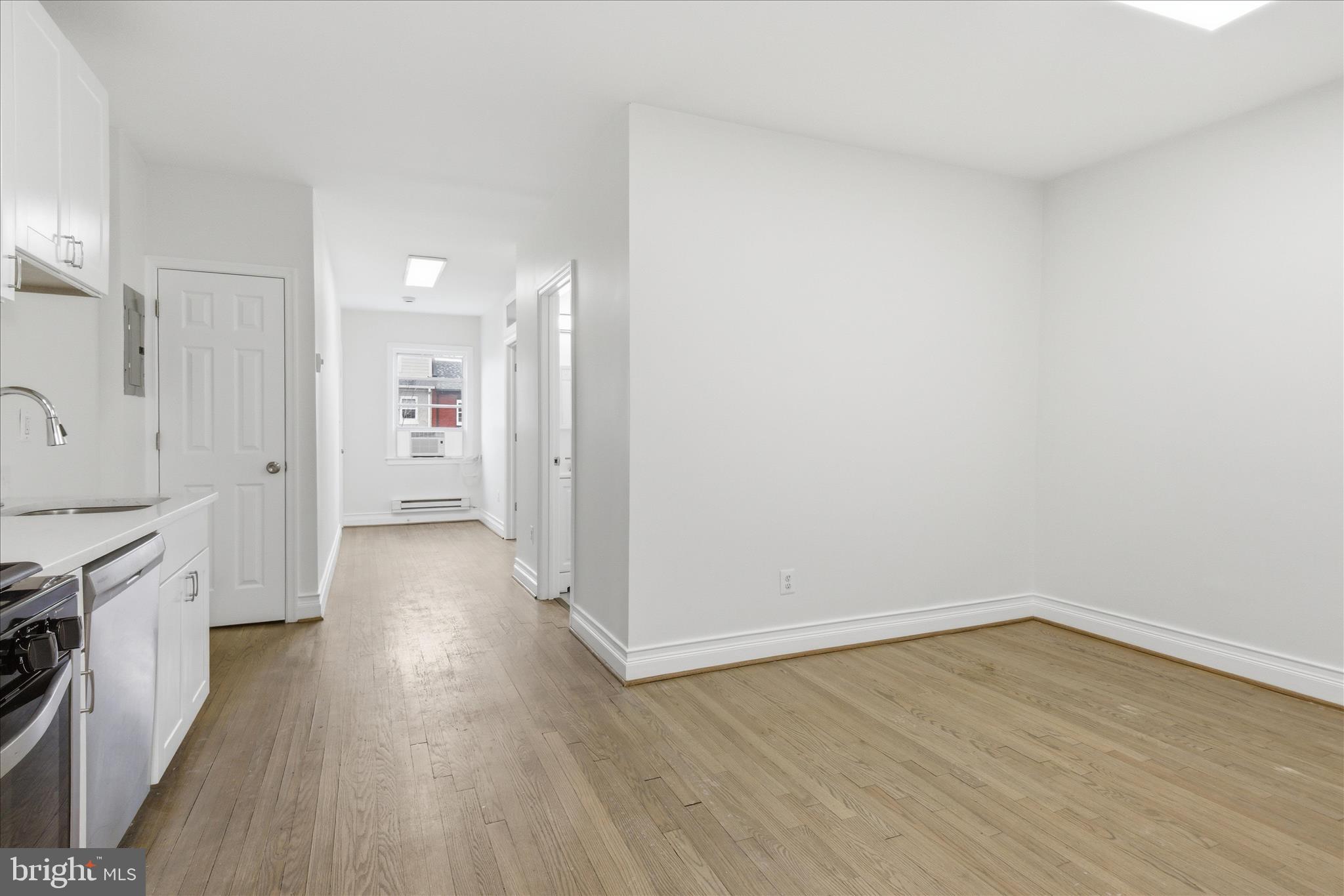 221 20TH STREET NE 4