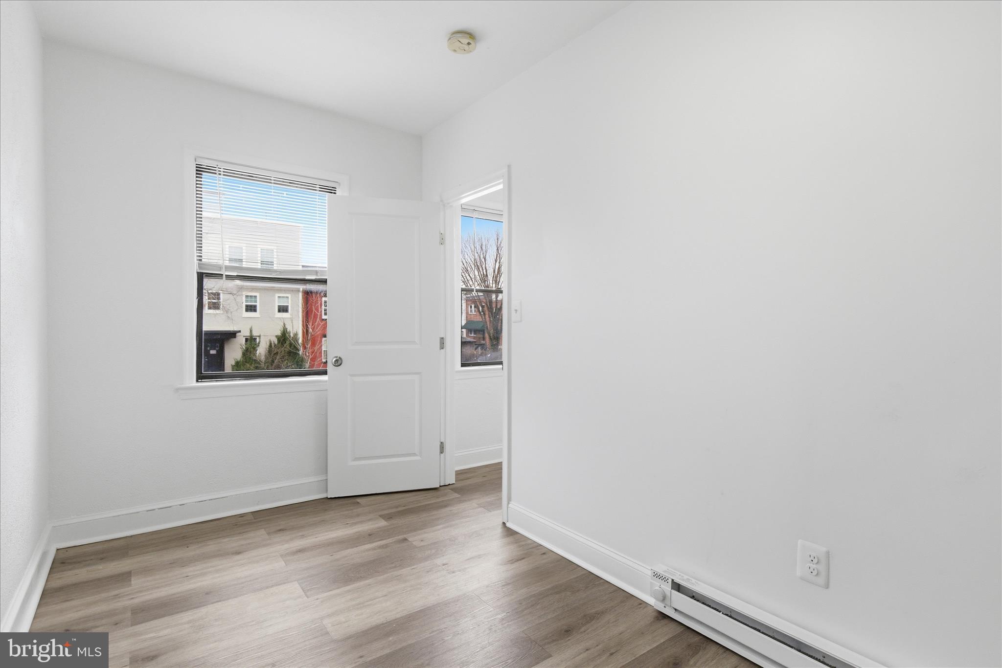 221 20TH STREET NE 4
