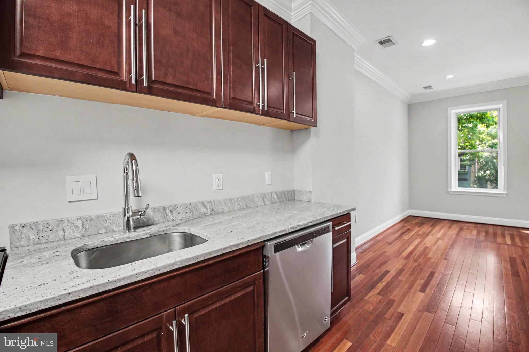 219 P STREET NW