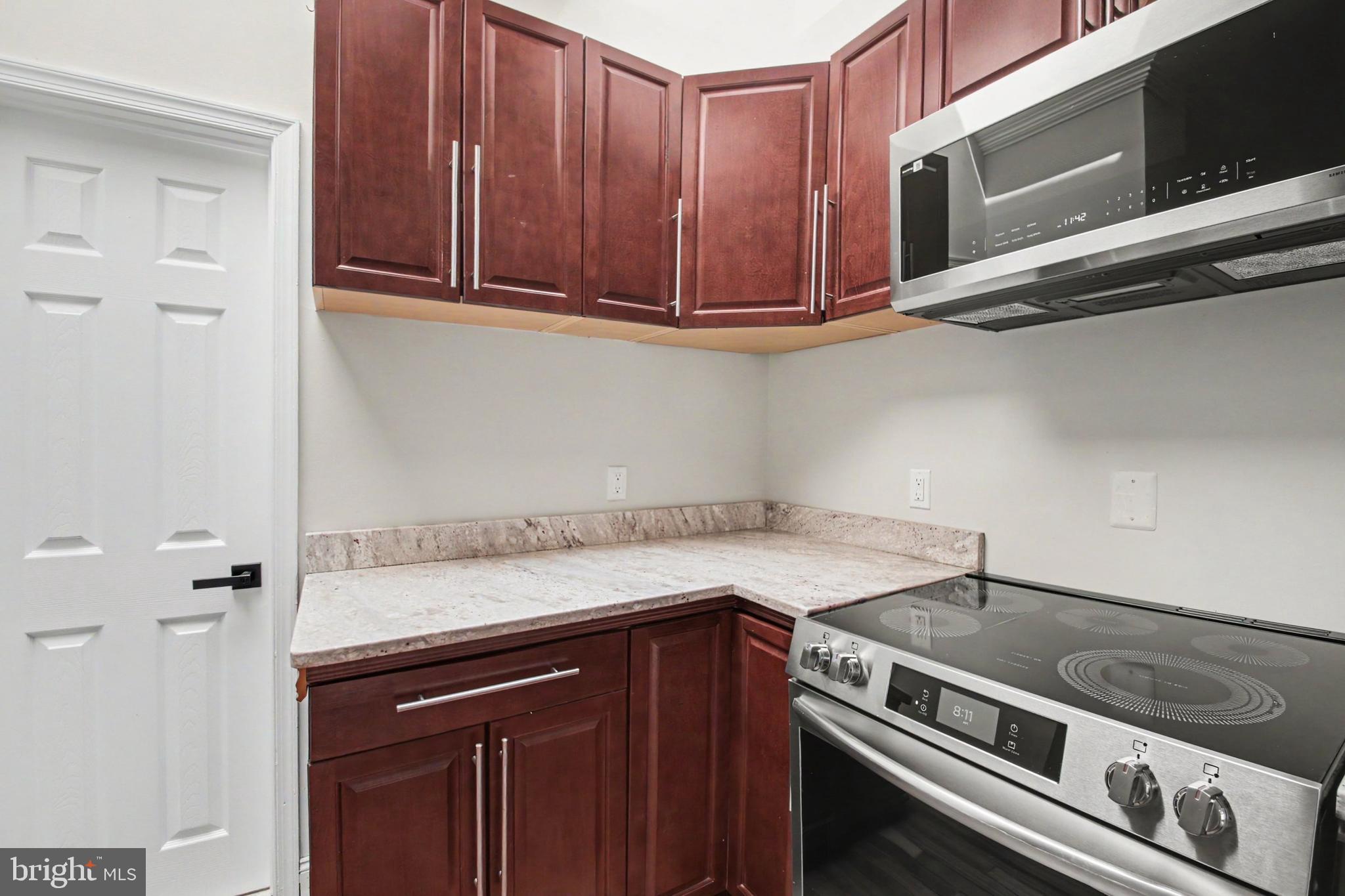 219 P STREET NW