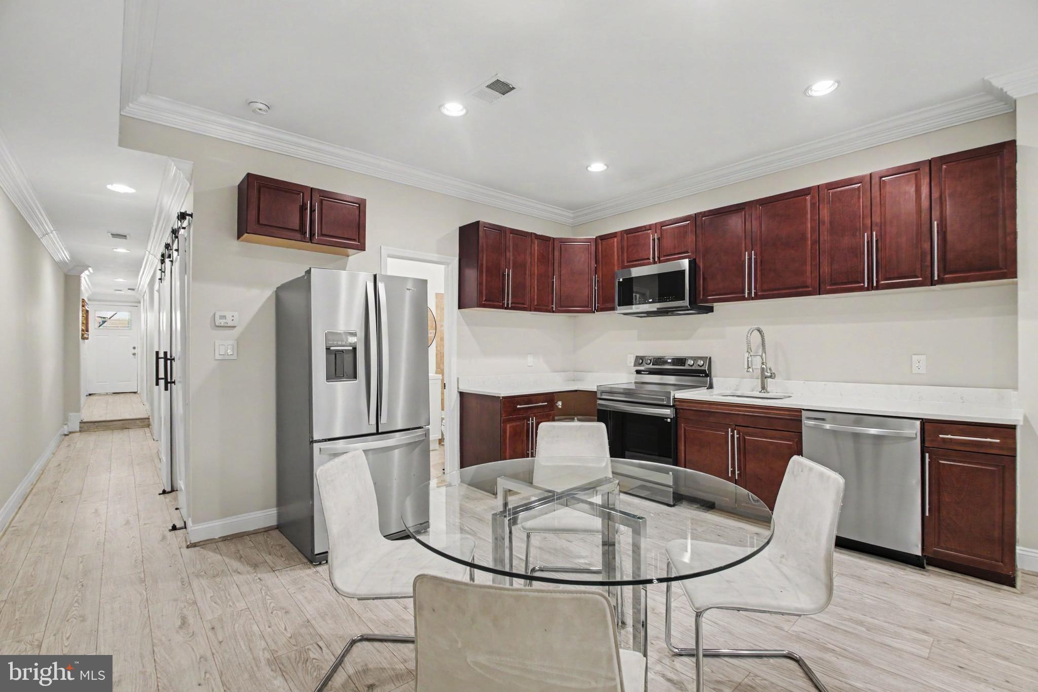 219 P STREET NW