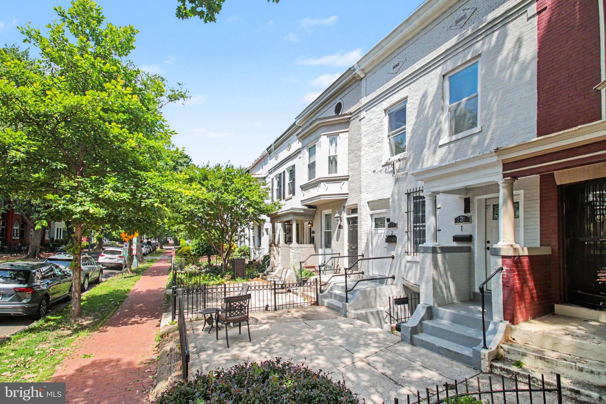 219 P STREET NW
