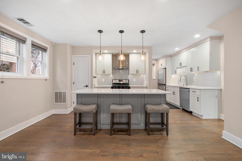 50 53RD STREET SE