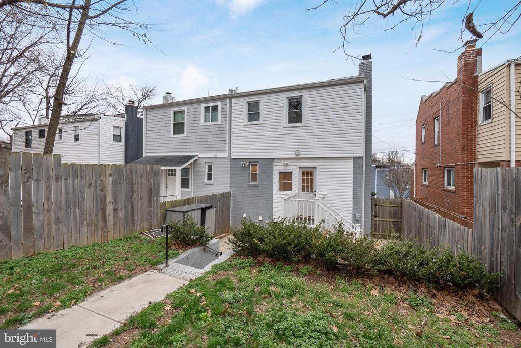 50 53RD STREET SE