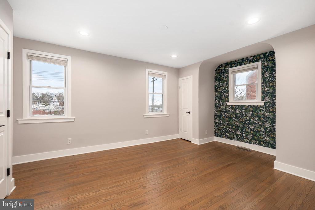 50 53RD STREET SE